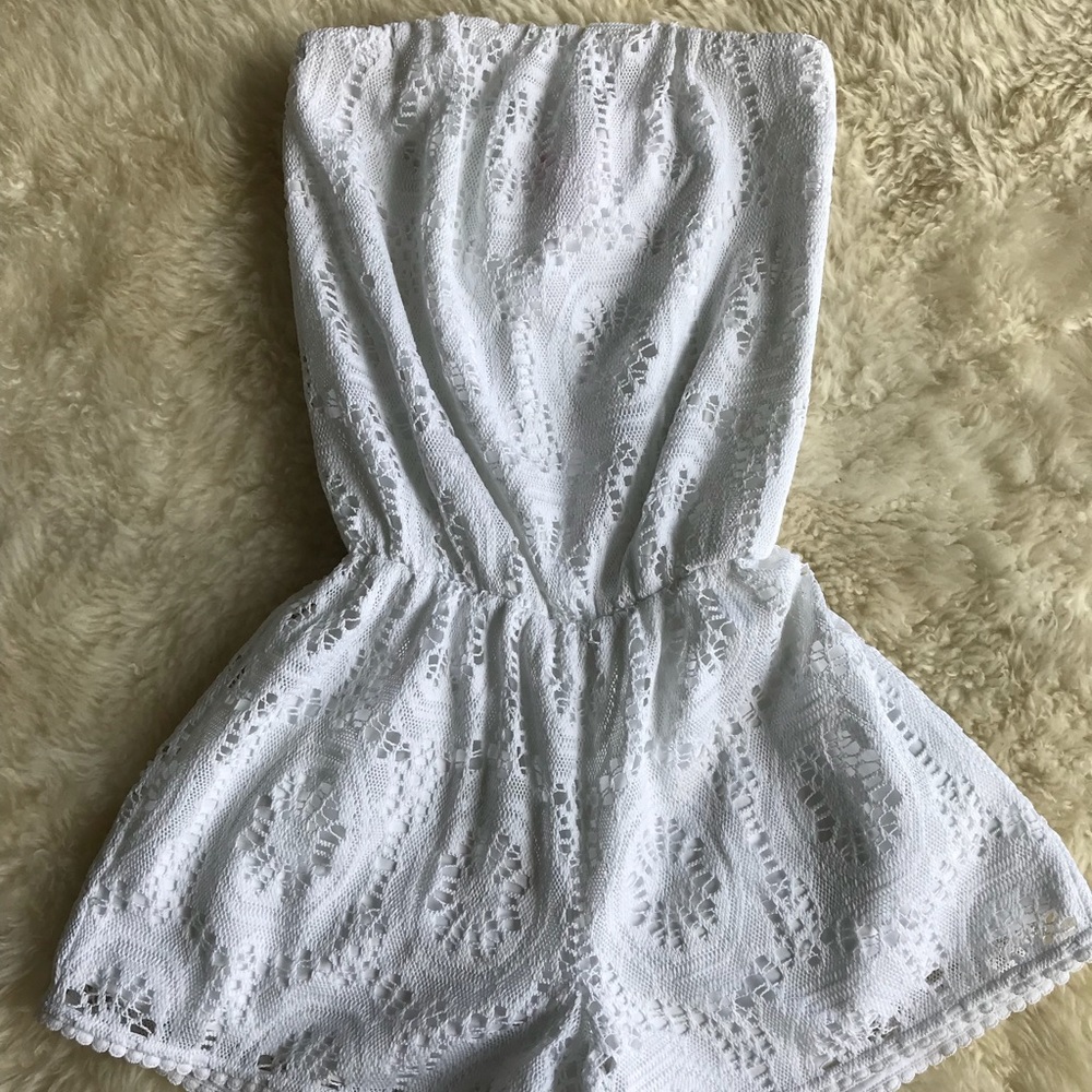 Lilly Pulitzer white strapless romper
